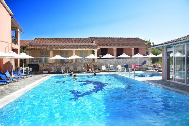 Appartement de vacances pour 6 personnes, avec balcon à Corfou