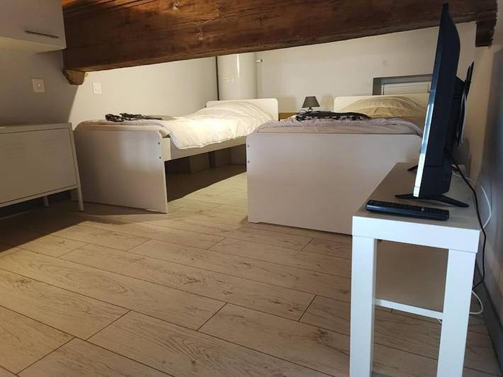 Gîte pour 3 personnes, avec Vue dans Office De Tourisme De Pays Des Vallees D Ax - 3