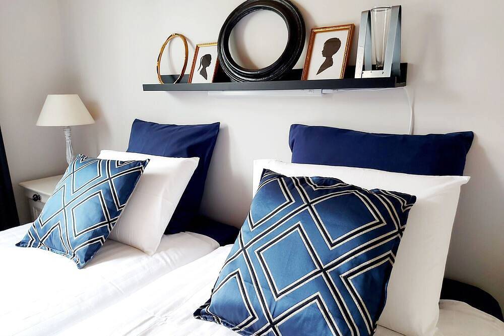 Suite familiar con 2 habitaciones, desayuno incluido, salón privado, cerca de Laval y Château-Gontier in Fromentières, Mayenne (desambiguación)