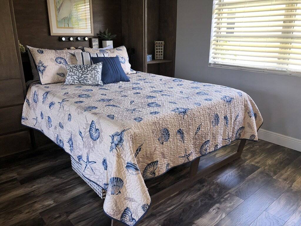 Ganze Wohnung, January/Feb Cancellation Delray Bch & Dwtn 1 Block to Beach.Free Park, Htd. Pool in Delray Beach, Palm Beach County