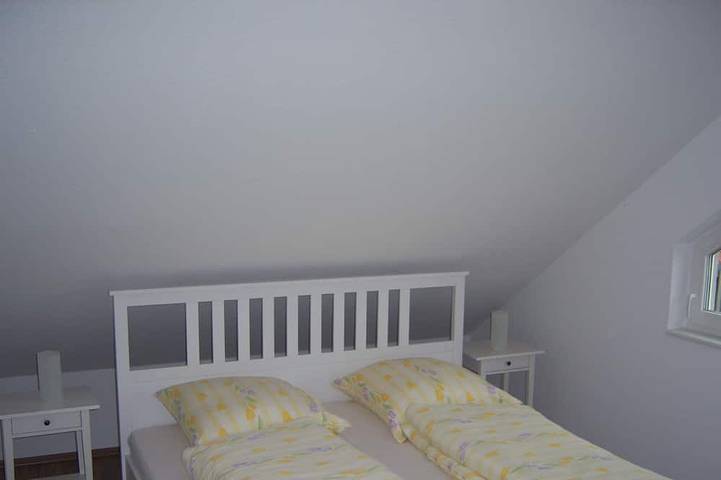 Komfortables Ferienhaus zwischen Wald und Weinbergen bei Freinsheim in Bobenheim am Berg, Landkreis Bad Dürkheim