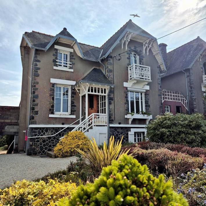 Location de vacances pour 8 personnes, avec vue et jardin dans Kertugal - 2