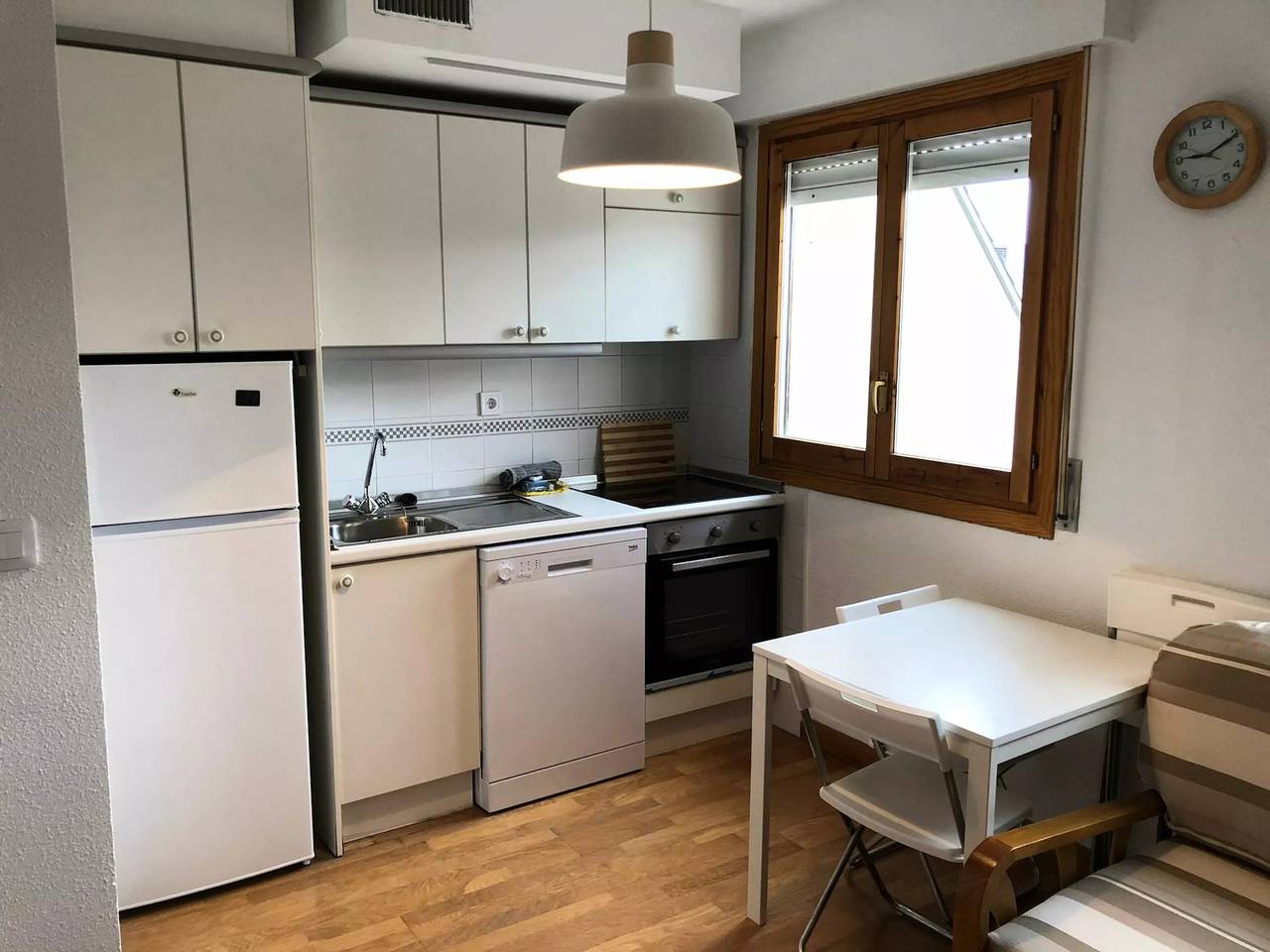 Apartamento entero, 2 estancias 4 personas in Jaca, Pirineos