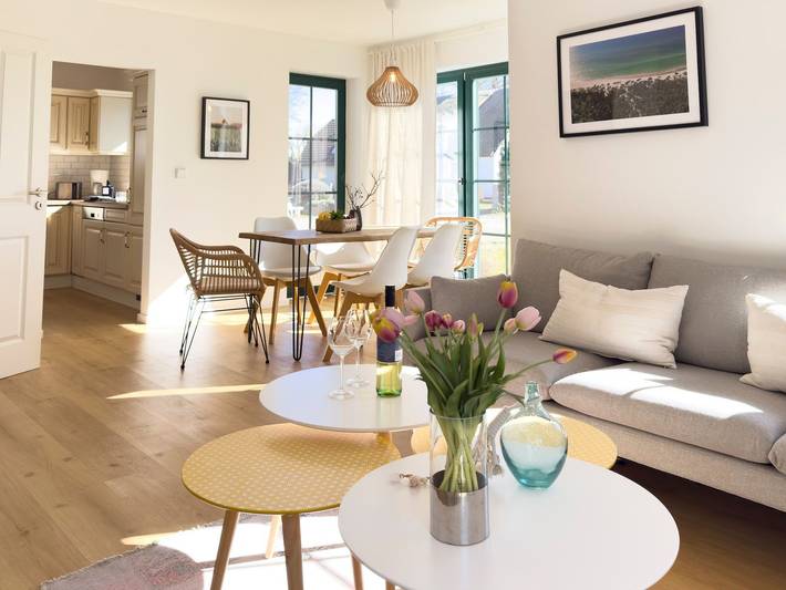 Ferienwohnung für 4 Personen, mit Terrasse und Sauna sowie Garten in Born a. Darß