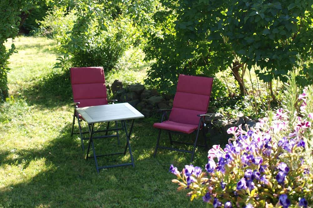 Ferienhaus 'Le Château D'Eau' mit privater Terrasse, privatem Garten und Wi-Fi in Weißenburg, Region Weißenburg