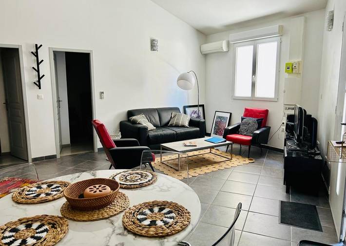 Location de vacances pour 4 personnes, avec terrasse à Fournès - 2