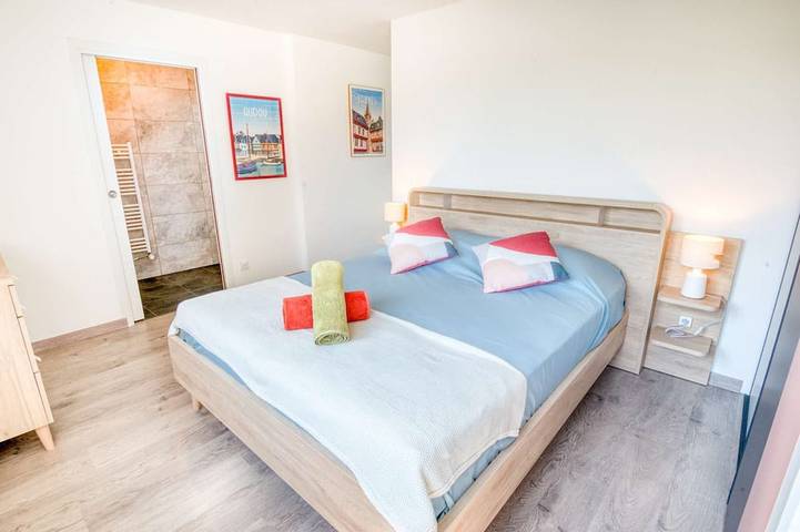 Ganze Wohnung, Premium-3-Zimmer-Wohnung für 4 Personen. In Strandnähe – Larmor-Plage in Larmor-Plage, Côte des Mégalithes