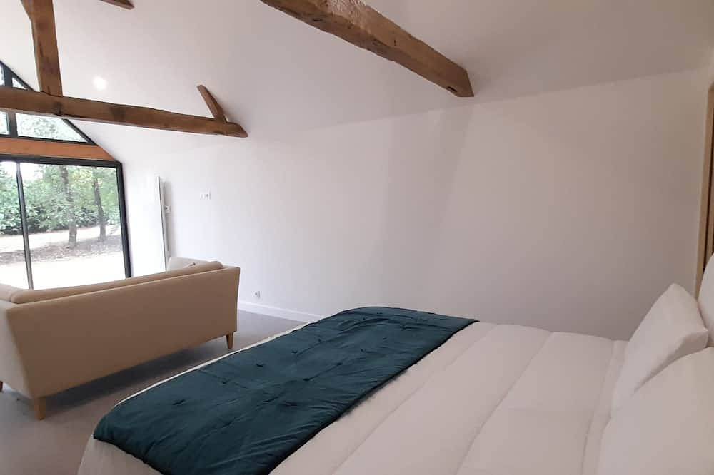 La Grange - Guest house in Anjou Bleu in Saint-Sauveur-de-Flée, Segré-en-Anjou-Bleu