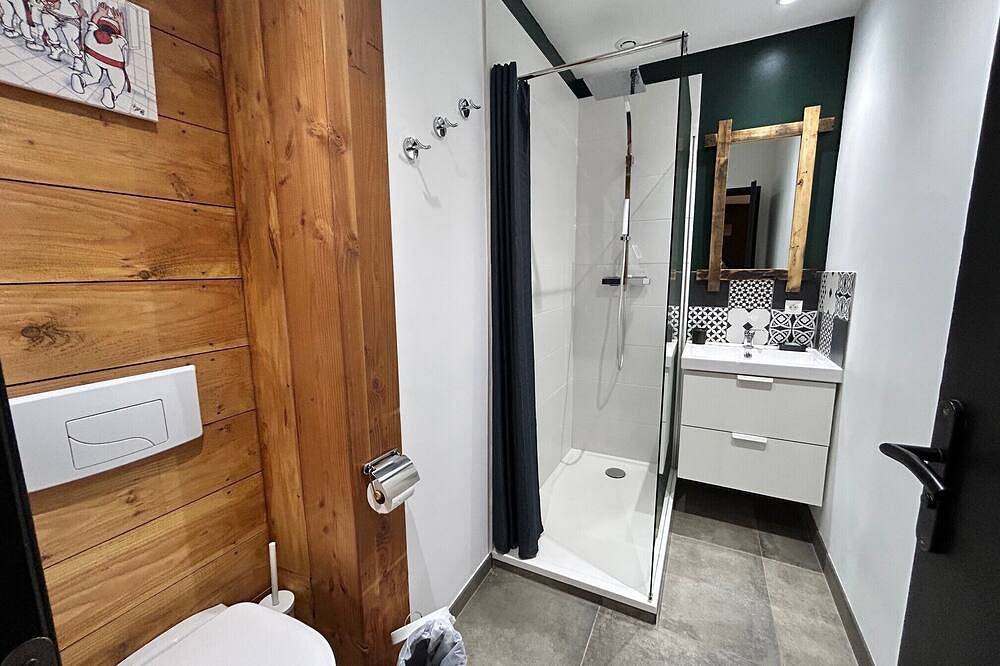 Entire apartment, Serenite Basque - Gîtes & Spa Privatif - Mountain view in Ainhoa, Bayonne region