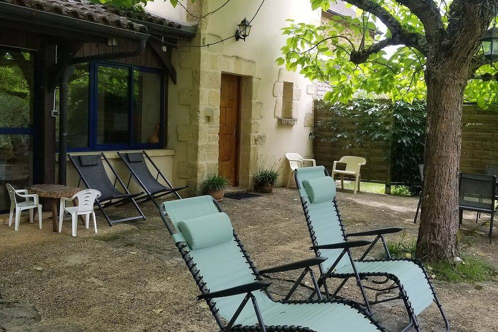 La roue, calme et espace en Périgord Noir in Saint-Julien-de-Lampon, Quercy