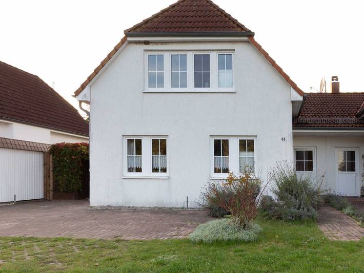 Ferienhaus für 6 Personen, mit Terrasse und Garten sowie Ausblick, kinderfreundlich in Putbus - 2
