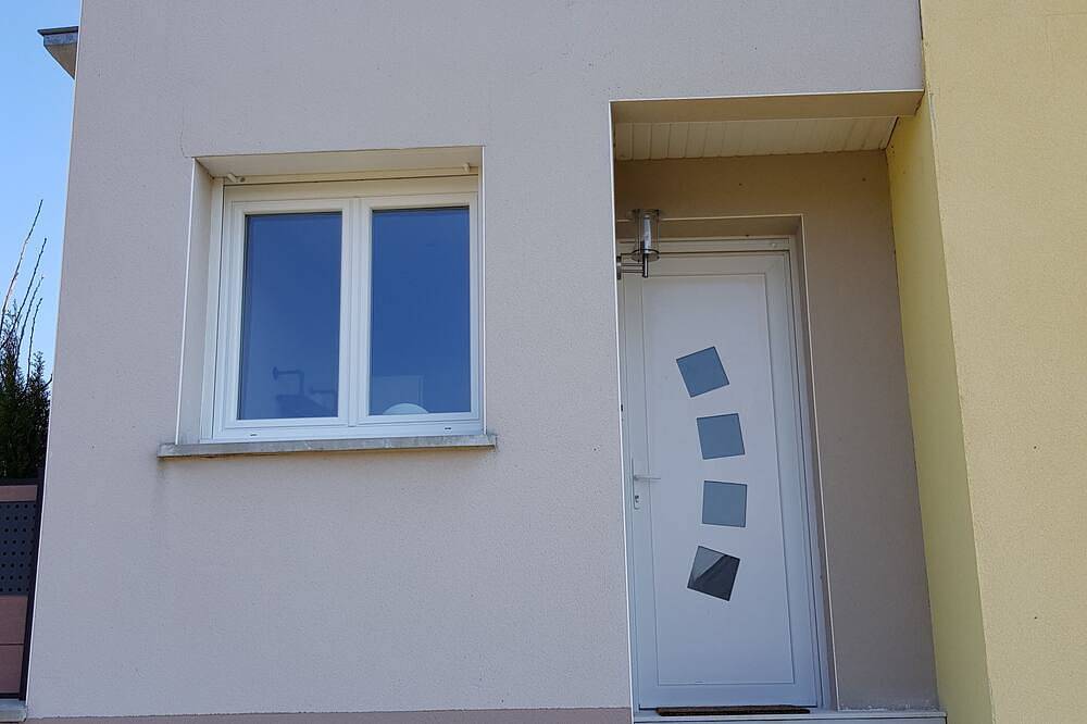 Nuevo estudio tranquilo y soleado. in Belfort, Territorio de Belfort