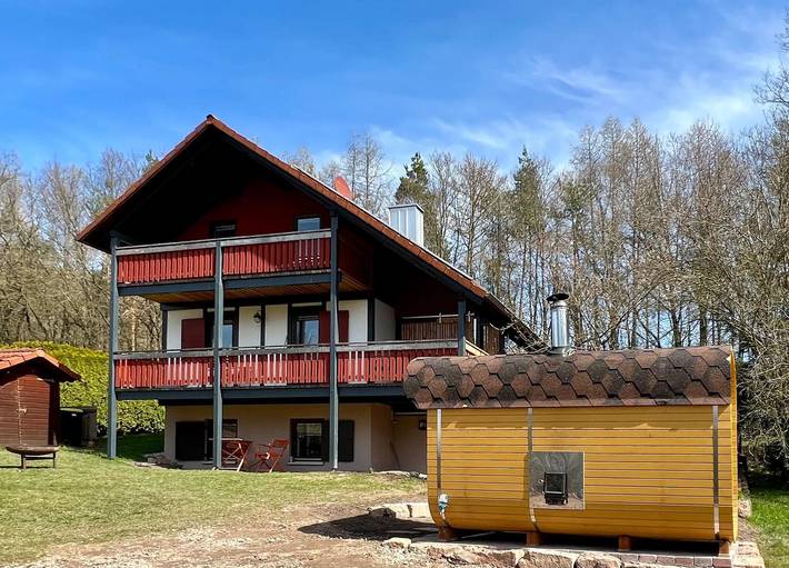 Ferienhaus für 4 Personen, mit Sauna und Garten sowie Balkon, kinderfreundlich in Hilders - 2