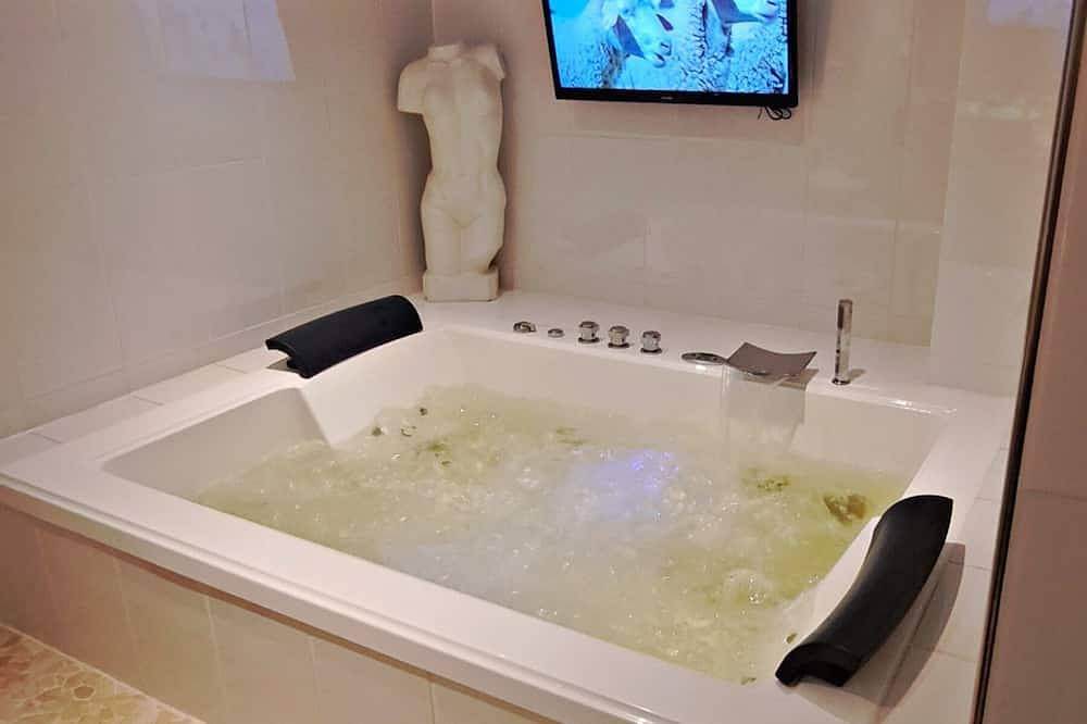 Gemütliches Ferienhaus \"Deichstube\" mit Whirlpool, Sauna, Garten mit Deichblick in Greetsiel, Krummhörn