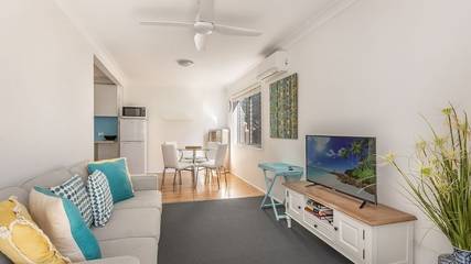Holiday Home for 4 People in Yamba, New South Wales, Photo 2