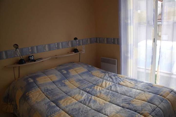 Villa pour 8 personnes, avec terrasse et jacuzzi au Le Grau-du-Roi - 2