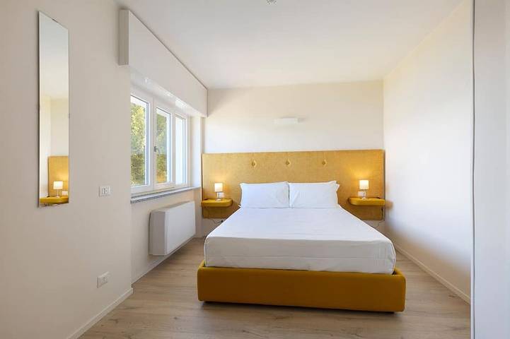 Villa pour 14 personnes, avec jacuzzi ainsi que jardin et balcon à Comune di Stresa - 4