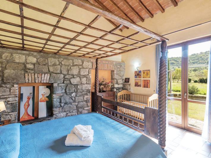 Ferienwohnung für 8 Personen, mit Ausblick und Garten sowie Terrasse in Latium - 3