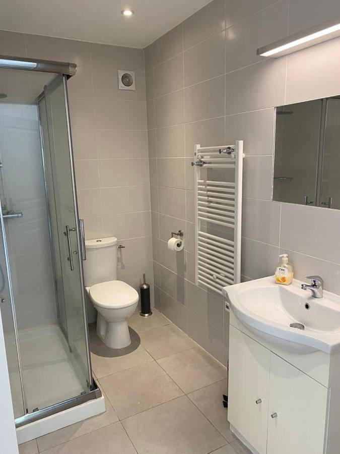 Gîte pour 2 personnes, avec terrasse ainsi que vue et jardin, animaux acceptés à Clara - 4