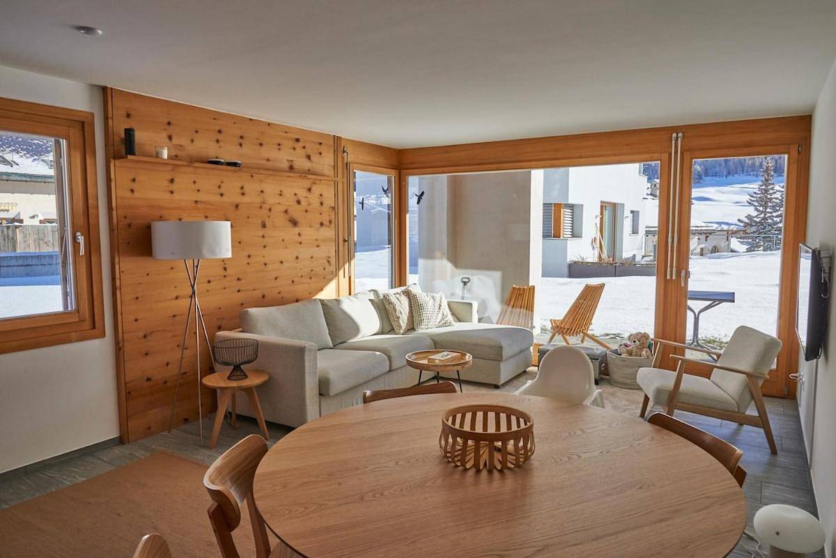 Ganze Wohnung, Chesa Pradels in S-chanf, Sankt Moritz