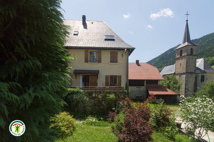 Gîte pour 5 personnes, avec jardin, animaux acceptés à Saint-Pierre-d'Entremont - 3