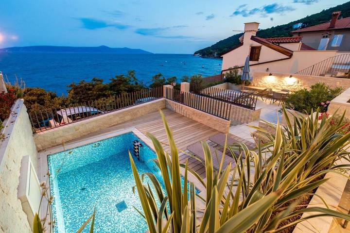 Ośrodek wypoczynkowy dla 3 osób, z basen i widok oraz taras w Chorwacja