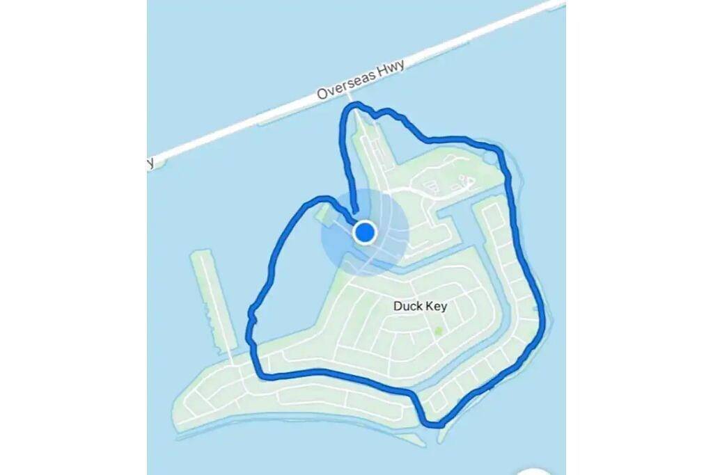 Beach House Getaway - Kayaks - 2Br 2.5Ba Coastal Villa in Duck Key, Monroe County