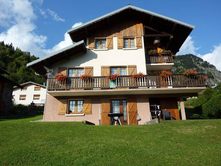 Gîte pour 4 personnes, avec jardin à Champagny-en-Vanoise