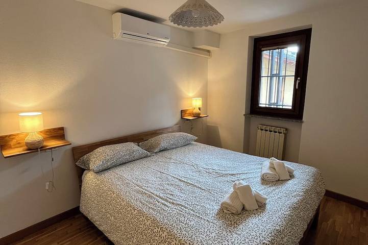 Apartamento entero, Comfortable apartment in the heart of Aosta in Aosta, Alpes del Valais