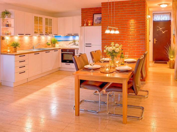 Ferienwohnung für 7 Personen, mit Garten und Balkon in Tossens