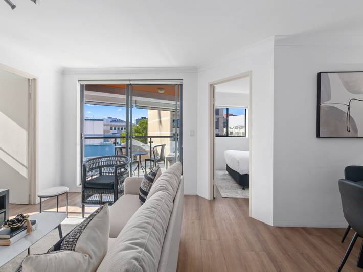 Appartement entier, Lumineux 2 chambres appartement avec balcon in Surry Hills, Sydney