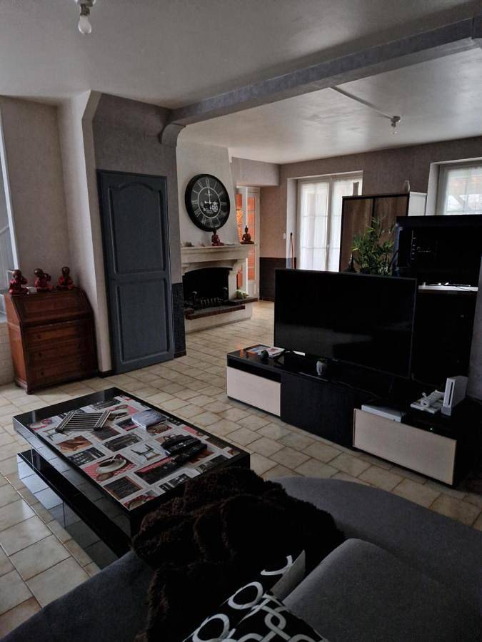 Gîte pour 5 personnes, avec Terrasse à Château-Renault - 4