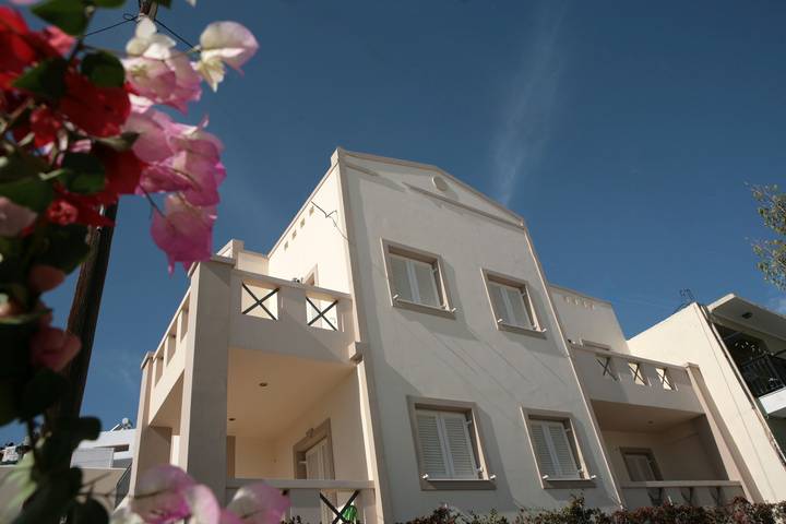 Gîte pour 4 personnes, avec jardin et balcon dans Myrtos