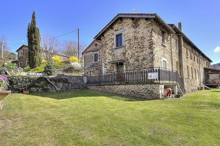 Location de vacances pour 15 personnes, avec Jardin dans Longes