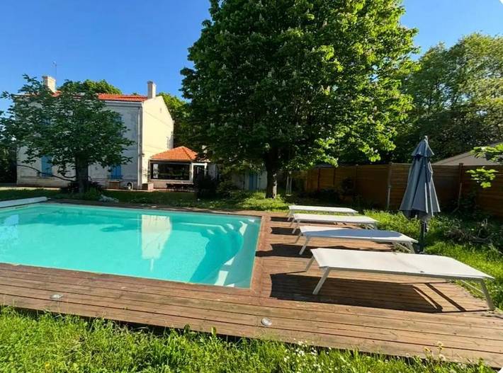 Chalet para 8 personas, con jardín y piscina, Se admiten mascotas - 1