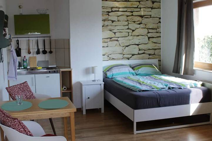 Ferienwohnung für 2 Personen, mit Garten in Kulkwitzer See