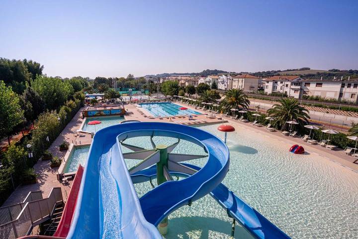 Appartamento vacanze per 5 persone, con piscina e idromassaggio, con animali domestici - 1