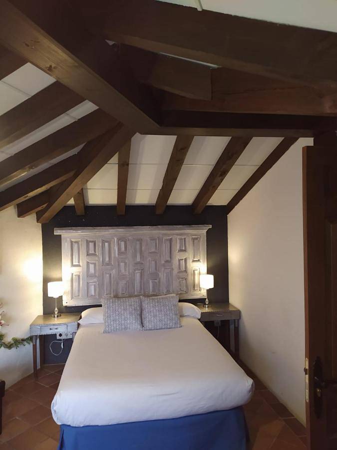 Casa rural para 2 personas, con terraza y vistas además de jardín y piscina en Provincia de Guadalajara - 4