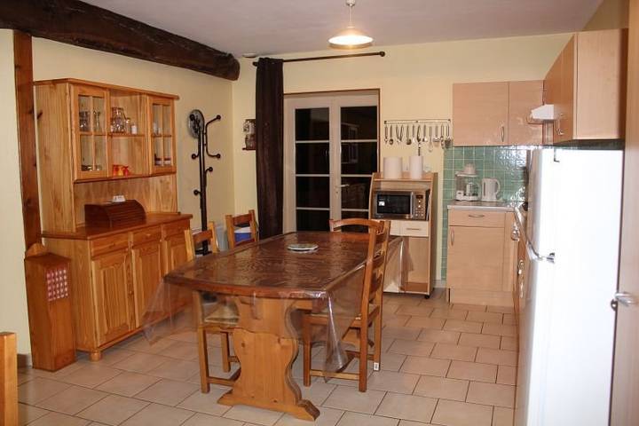 Gîte pour 13 personnes, avec jardin et terrasse dans Saône-et-Loire - 2