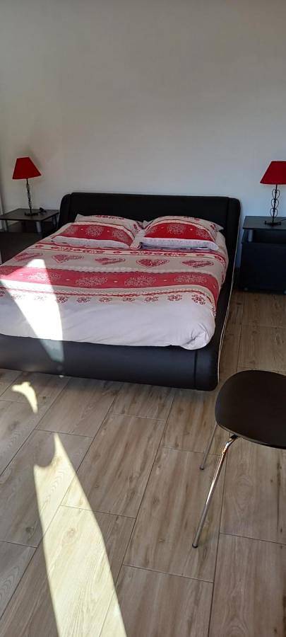 Gîte pour 2 personnes, avec jardin et vue à Saint-Étienne-de-Tinée - 2