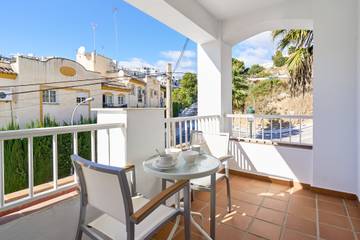 Apartahotel para 3 Personas en Nerja, Costa del Sol, Foto 2