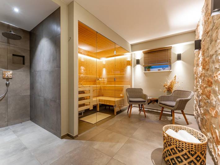 Ferienhaus für 11 Personen, mit Balkon und Terrasse sowie Garten und Sauna in Saalbach-Hinterglemm-Leogang - 2