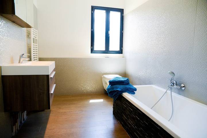 Location de vacances pour 8 personnes, avec jardin à Oletta - 2