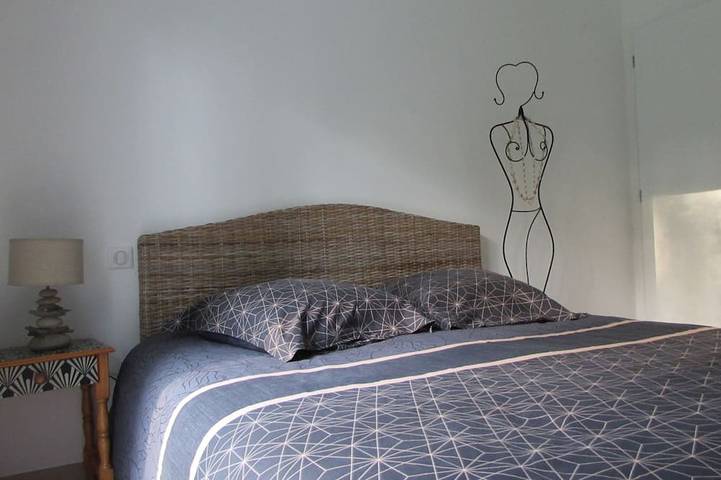 Location de vacances pour 7 personnes, avec piscine et jardin à Saubion - 3