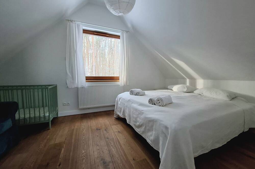\"Aqua Cottage\" in einem kleinen familienfreundlichen Resort in Forest upon Warta Rive in Region Lodz
