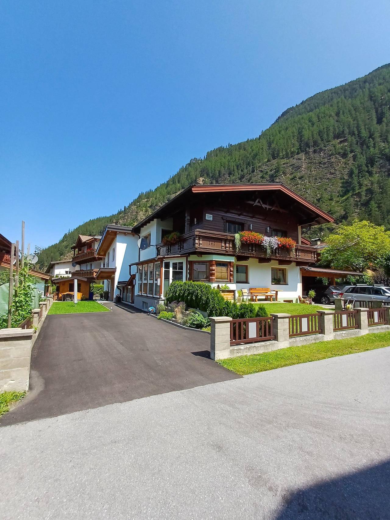 Ganze Ferienwohnung, Appartement in Stubaier Alpen, Längenfeld