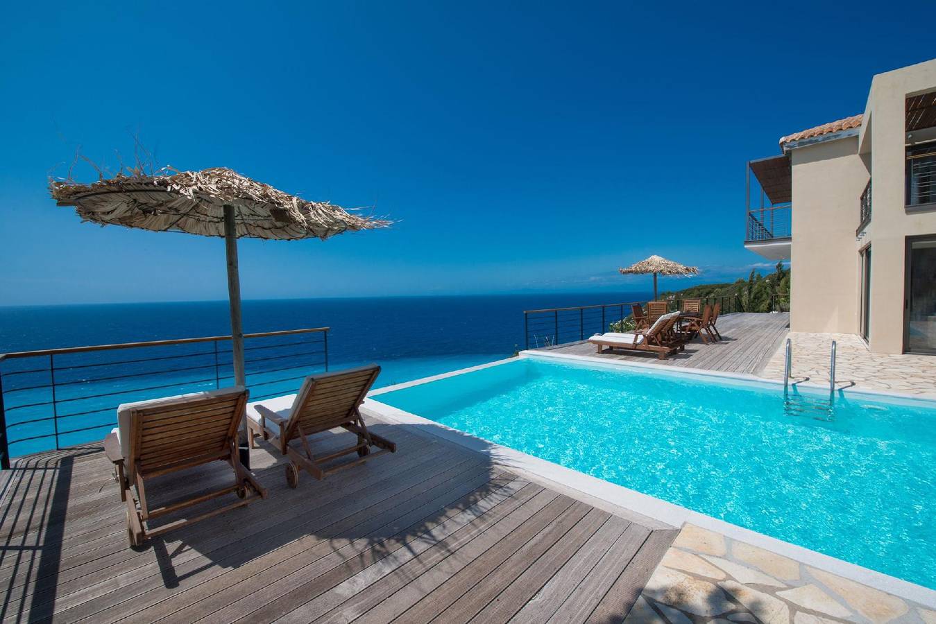 Schönes Haus in Lefkada mit privatem Pool und malerischer Aussicht in Agios Nikitas, Griechenland