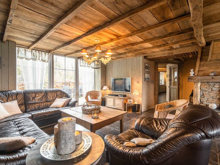 Location de vacances pour 14 personnes, avec Jardin et Sauna à Manhay