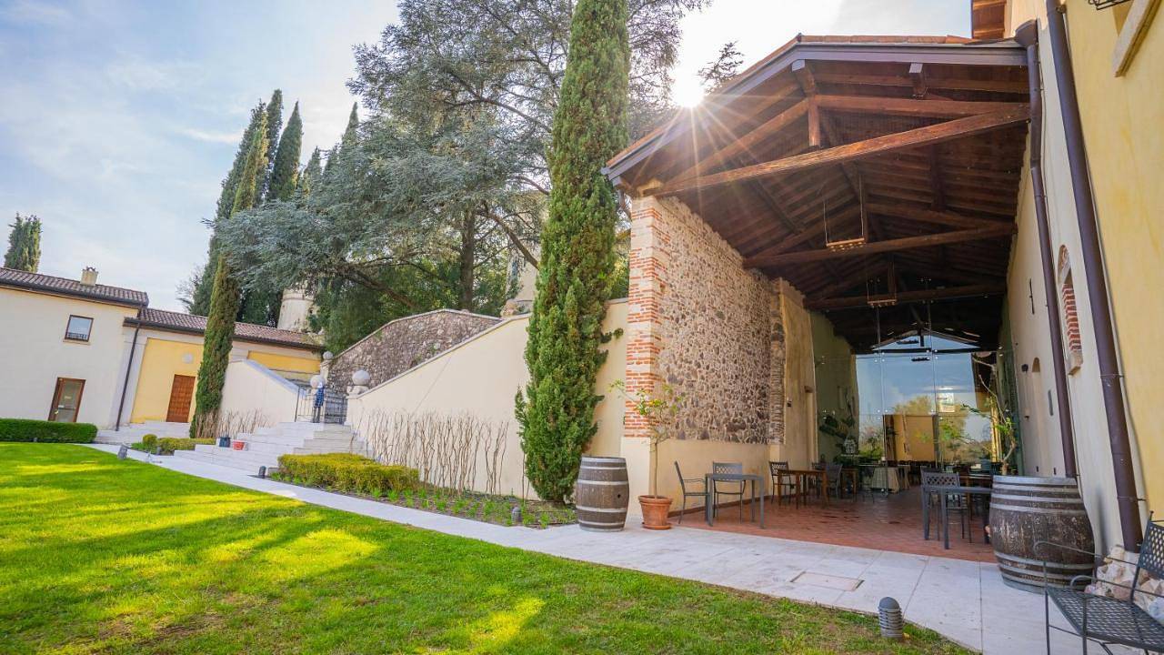 Relais Corte Cavalli in Ponti sul Mincio, Prealpi Gardesane