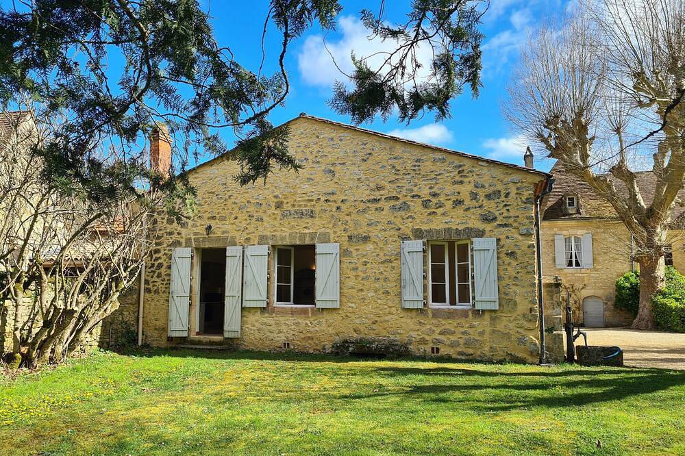 **Nouveau** Manoir de Mercier - Le Cottage - idéale pied à terre pour deux! in Saint-Cybranet, Périgord Noir